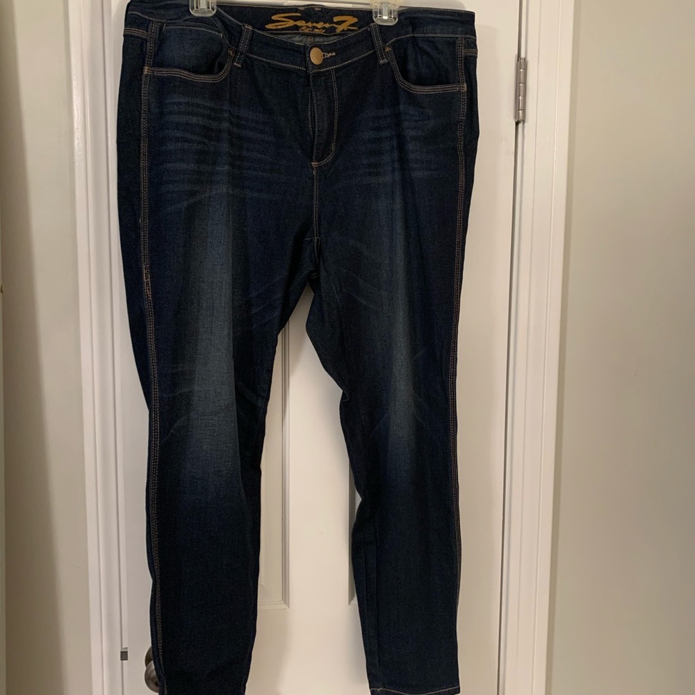 Seven7 plus size legging jeans.